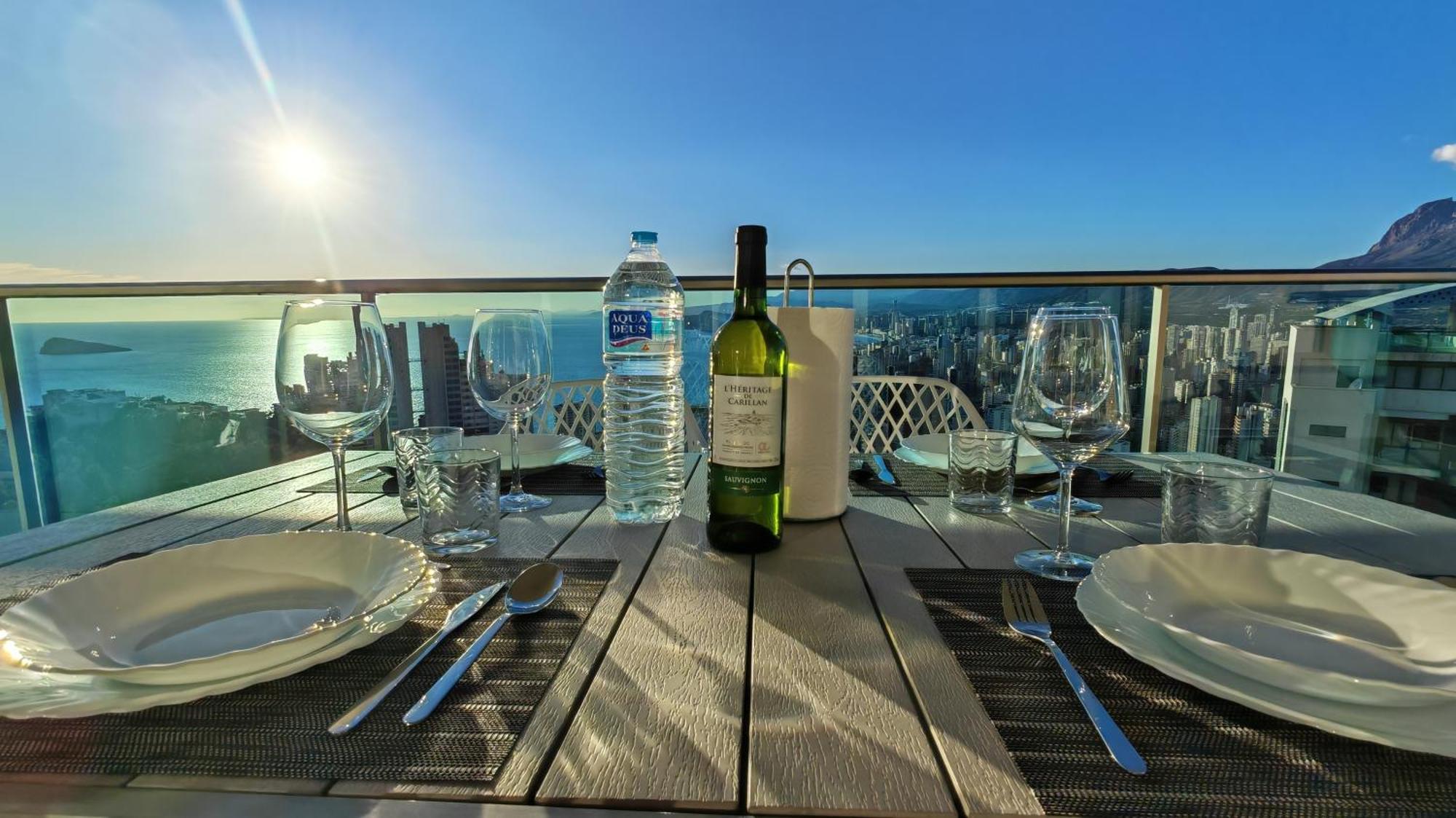 Skyline Floor 28 Sea Views Apartment Benidorm Exterior photo