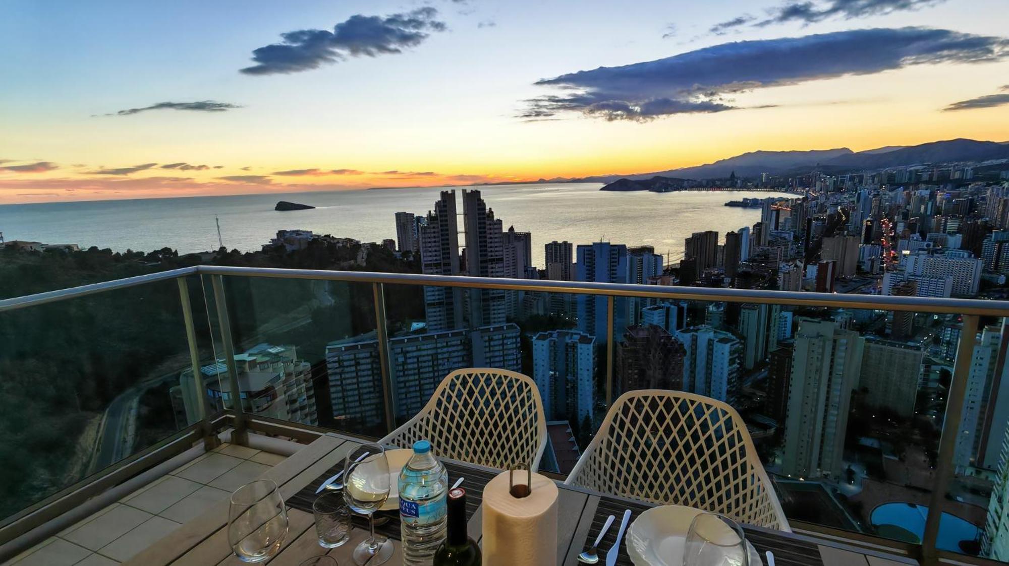 Skyline Floor 28 Sea Views Apartment Benidorm Exterior photo